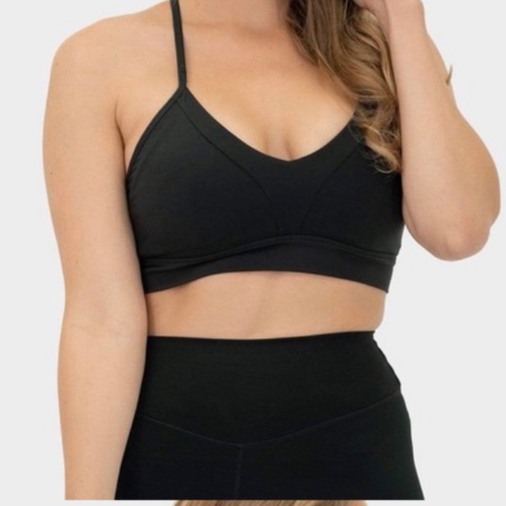 Balance Athletica Form Bra - Midnight